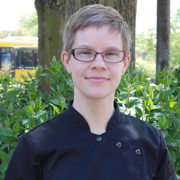 Lauren Meredith Gumaelius - outside 2017